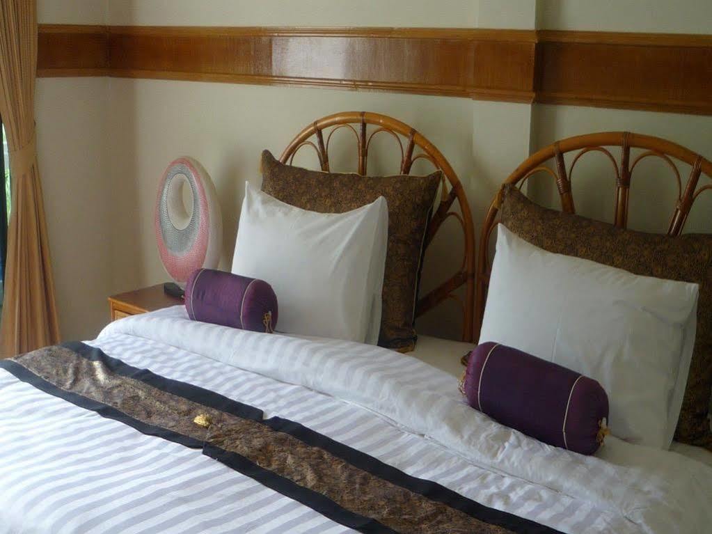 Pen Villa Hotel, Surin Beach - Sha Extra Plus Ngoại thất bức ảnh
